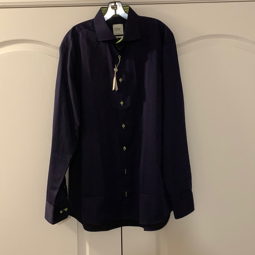 NWT Oscar of Sweden fitted shirt